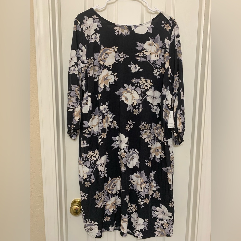 Old Navy Black Floral Dress